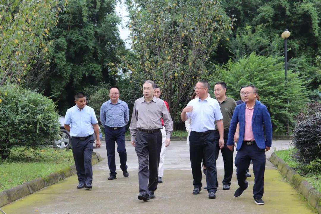 四川省生態(tài)文明促進(jìn)會(huì)會(huì)長(zhǎng)楊冬生:全力達(dá)成“碳達(dá)峰碳中和”目標(biāo) 促進(jìn)社會(huì)主義現(xiàn)代化美麗四川建設(shè)青海水土保持代辦公司